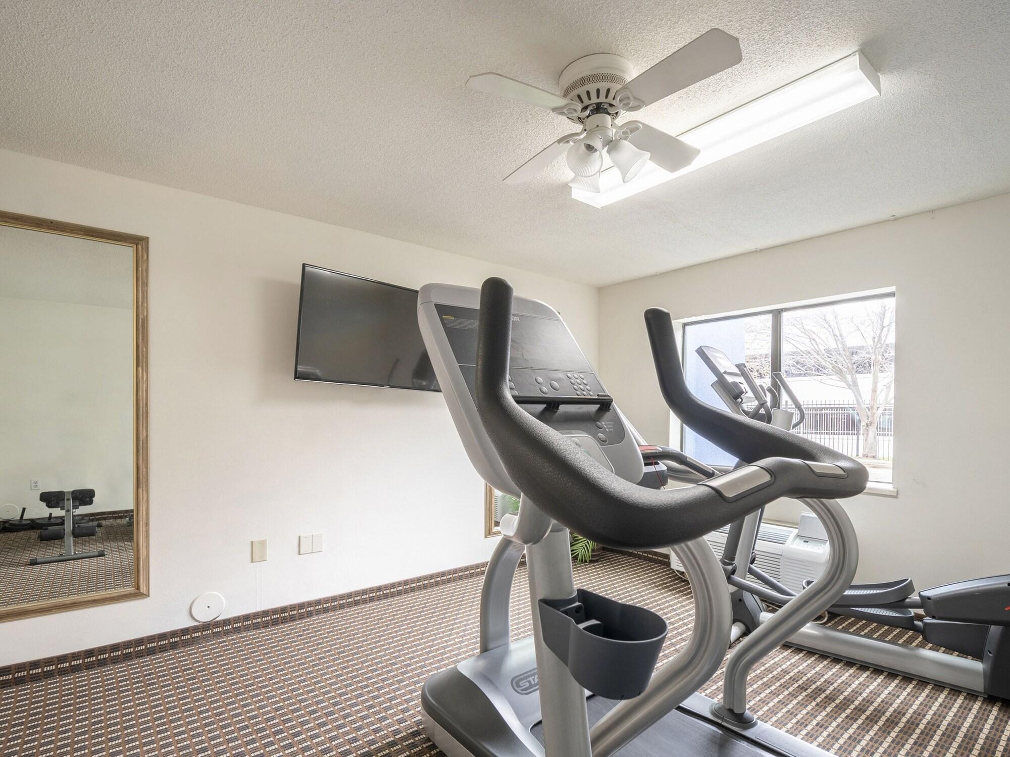 Oyo Townhouse Houston Airport North Otel Dış mekan fotoğraf