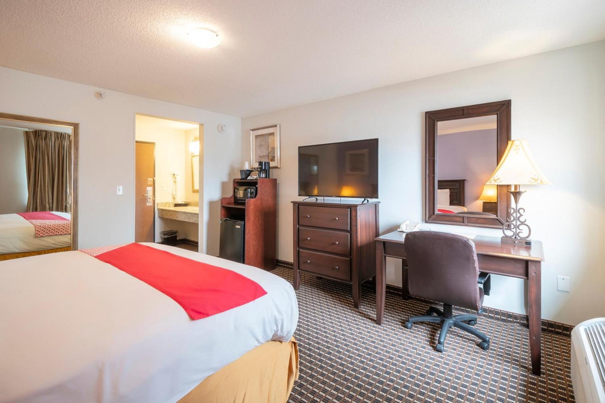 Oyo Townhouse Houston Airport North Otel Dış mekan fotoğraf